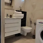 Apartamento And Pool Luminous Pula