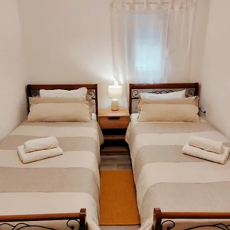 And Pool Luminous * Pula