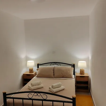 And Pool Luminous * Pula