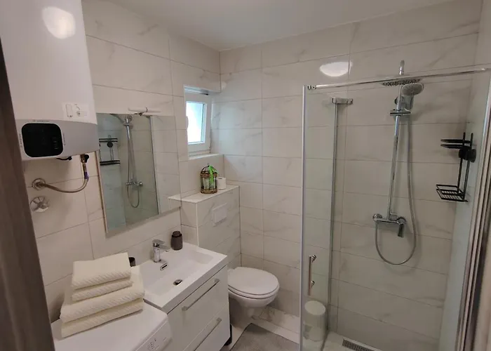 And Pool Luminous * Пула